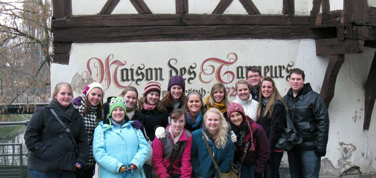 French Class Poses Strasbourg, France