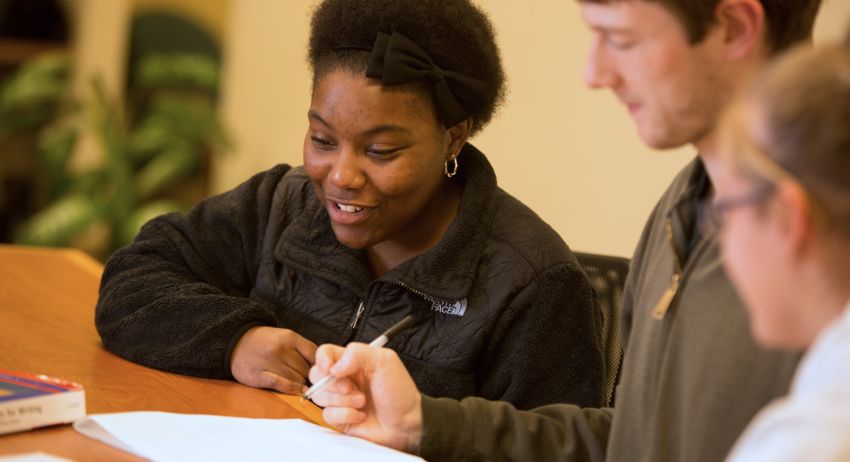 students in the writing center