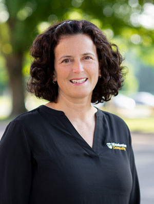 Outdoor Portrait of Kim Reinoehl