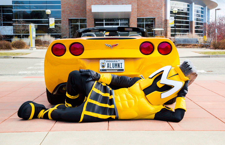 yellow_vette_manny-license-plate