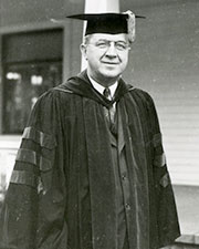 1941-schwalm-vernon-cap-and-gown-1941