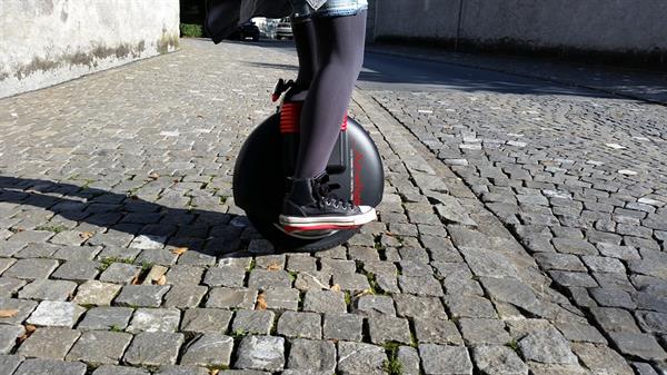 electric gyroscopic unicycles electric gyroscopic unicycles