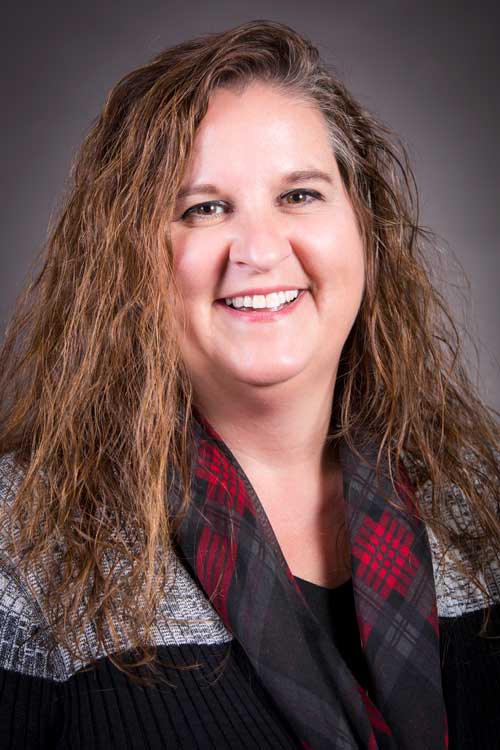 Portrait of Tami Hoagland