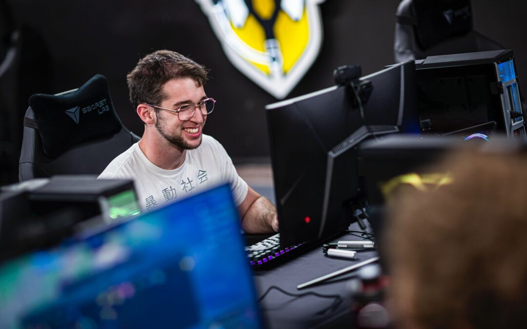 Manchester University offers youth esports summer camps
