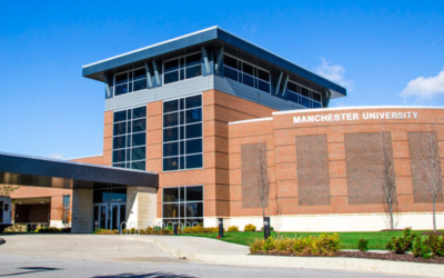 Exterior of Fort Wayne campus on a sunny day