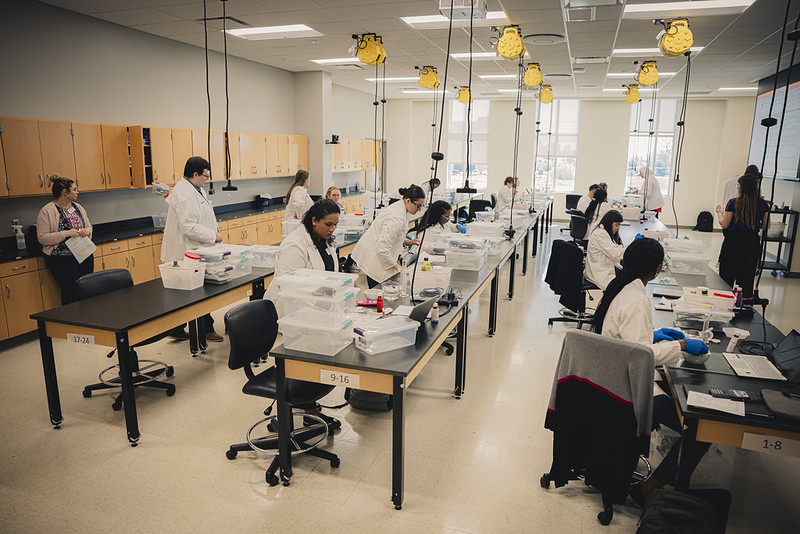 Manchester University Fort Wayne Facility Lab