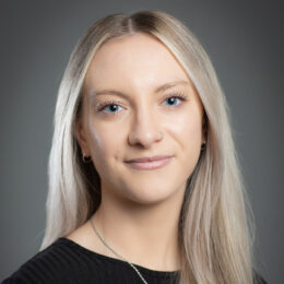 Kylie Vestal Headshot
