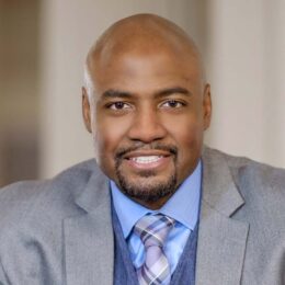 Portrait photo of Ron Lewis